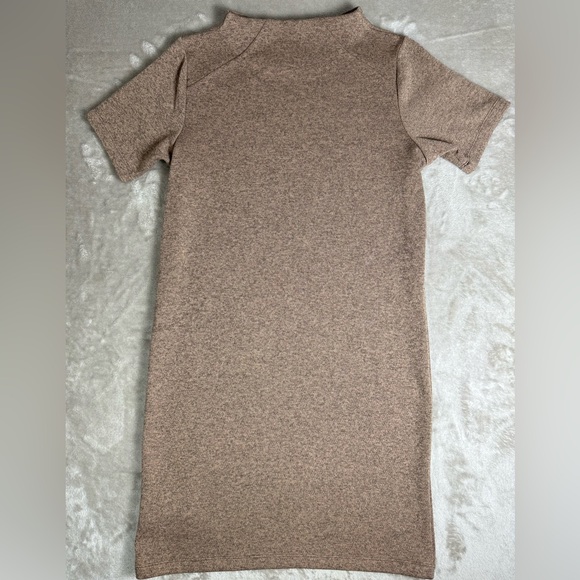 Arc'Teryx Women's LAINA Dress Size XS Brown Tan High Neck Short Sleeve Casual‎ - Picture 5 of 12
